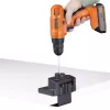 Potrójny uchwyt biurkowy StarTech.com do trzech ekranów 27 inch, VESA 75x75/100x100, regulacja ramion bez narzędzi, mocowanie zaciskowe/przelotowe, ramiona ze sprężyną