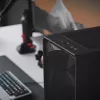 Obudowa PC Tower Fractal Design Meshify 2 Compact — Biała, obsługuje zasilacz ATX, 2x140mm przód, 1x120mm tył, napędy 2,5 cala/3,5 cala, 210×424×475 mm