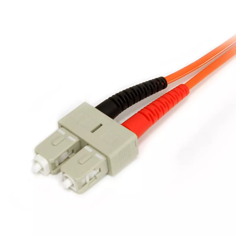 StarTech.com 2m Kabel światłowodowy - Dupleks wielomodowy 62.5/125 LSZH zworka światłowodowa - LC/SC
