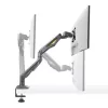 StarTech.com Ramie montażowe do monitora na biurko, Do wyświetlacza do 32 cali, Maks. 22 funty/10 kg, VESA 75x75/100x100, Zacisk C, W pełni przegubowe, Sprężyna mechaniczna, Zgodny z TAA