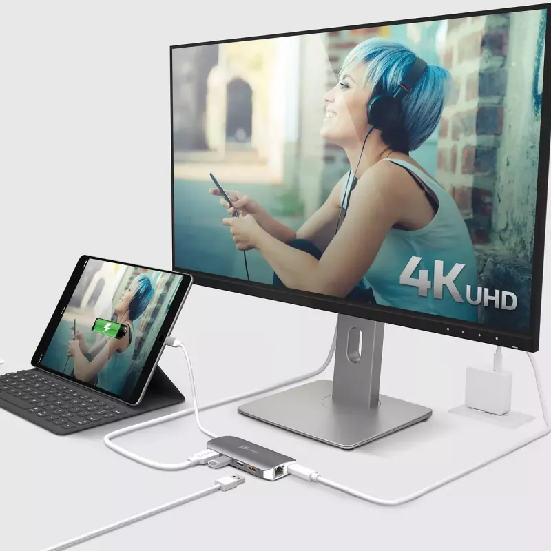j5create JCD383 USB-C™ 9-w-1 Adapter Multifunkcyjny, Srebrny i Biały