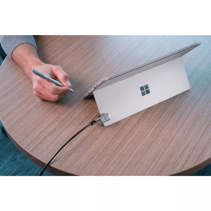 Kensington Keyed Cable Lock do Surface Pro i Surface Go, 1,8 m, Kensington, Klucz, Stal węglowa, Czarny, Srebrny