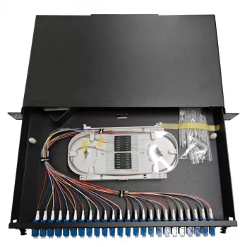 Panel krosowy Lanview LVO233845 1U
