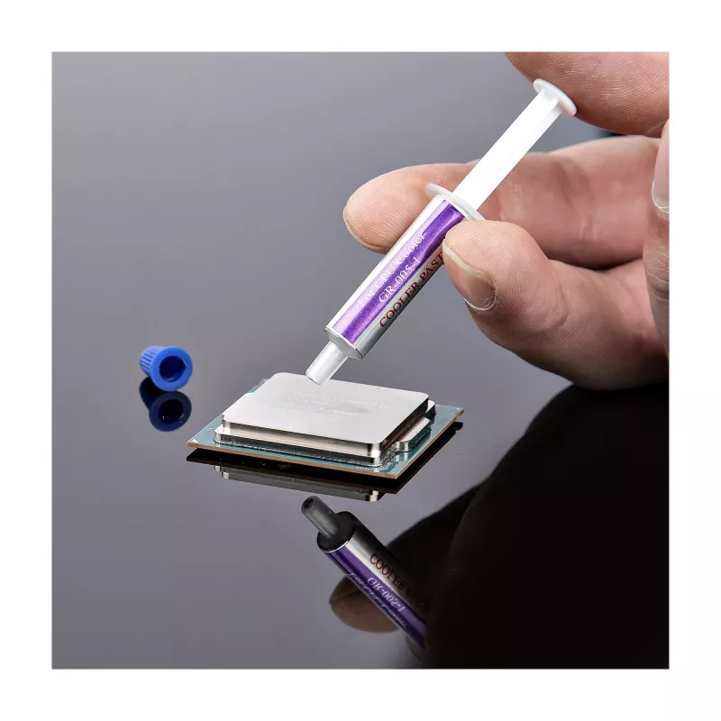 StarTech.com Pasta termoprzewodząca, Zestaw 5 zamykanych strzykawek (1.5 g każda), związek tlenku metalu, pasta termoprzewodząca do radiatorów CPU