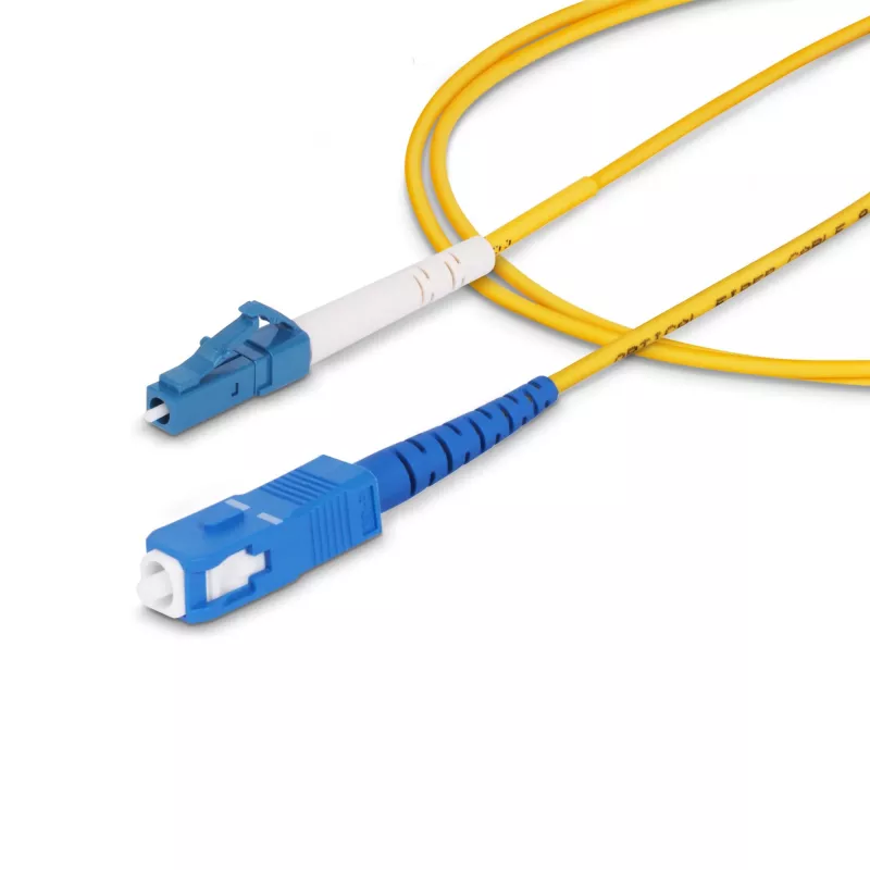 StarTech.com 1m przewód światłowodowy jednomodowy simplex LC do SC (UPC) OS2, 9/125µm, 40G/100G, niewrażliwy na zginanie, niska tłumienność wtrąceniowa - LSZH kabel połączeniowy