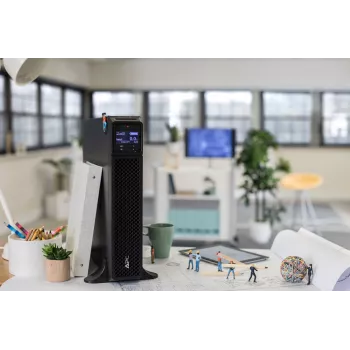 APC Smart-UPS On-Line, 3kVA, Tower, 208V/230V, 6x C13+2x C19 gniazda IEC, SmartSlot, wydłużony czas pracy, bez zestawu szyn
