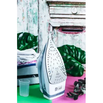 Żelazko parowe JATA PL1058C