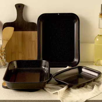 Zestaw do pieczenia i desek do krojenia Russell Hobbs CW207011EU 3 szt. — brytfanna i dwie deski do krojenia