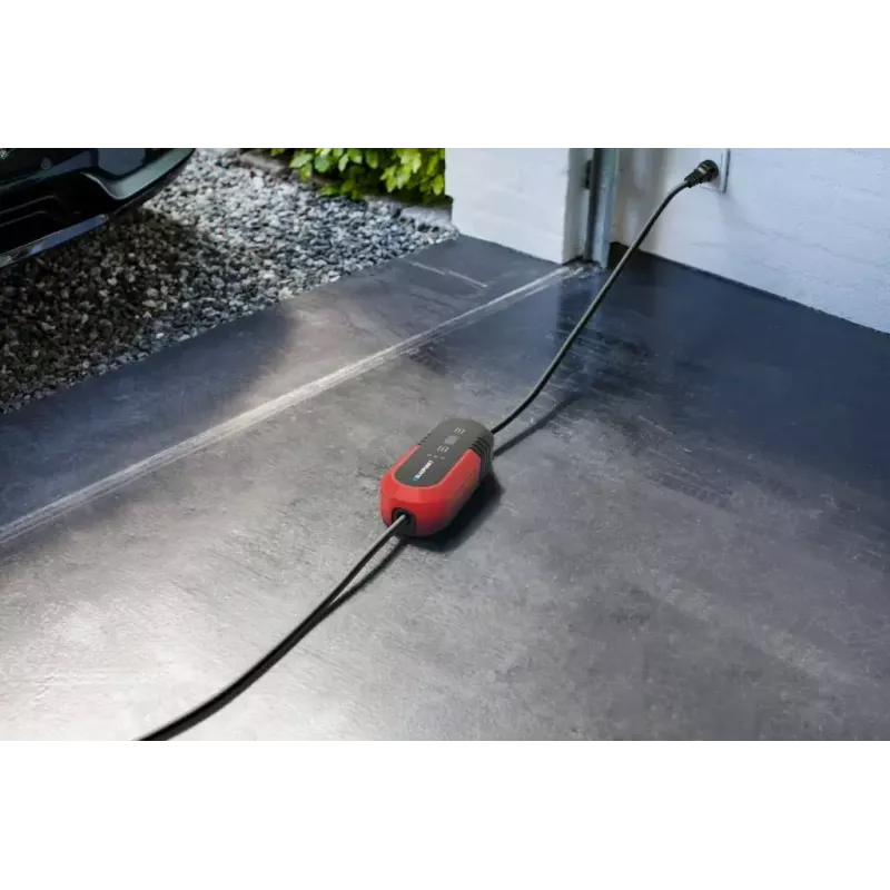 Blaupunkt P1PM2T2 Czarna Stacja Ładowania Plastikowa Podłogowa 3700W 8m Przewód