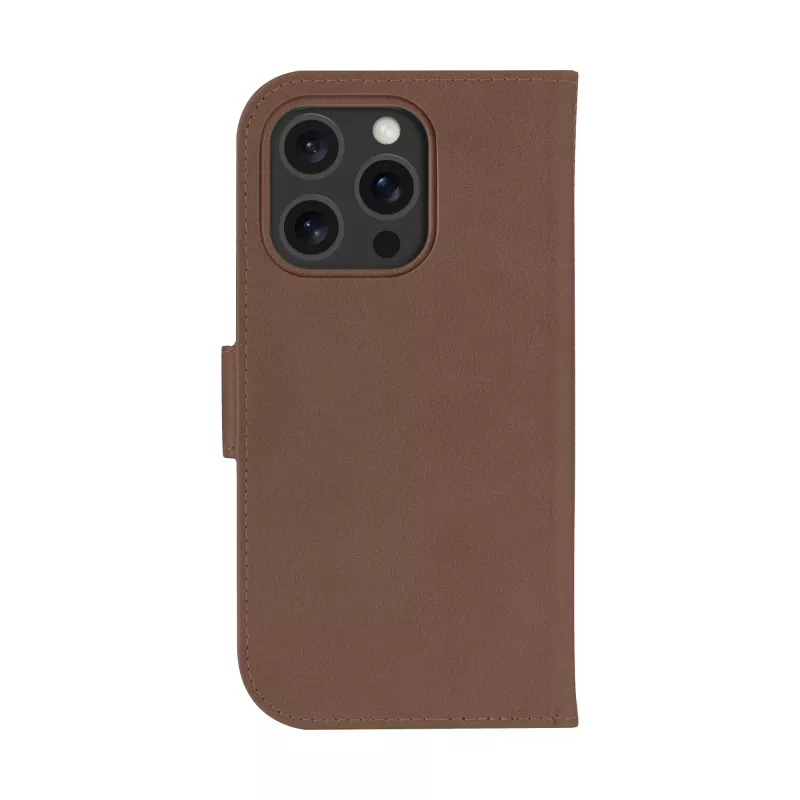 Etui z klapką dbramante1928 Lynge MagSafe iPhone 16 Pro Dark Tan