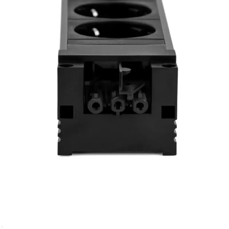 Bachmann STEP BASE listwa zasilająca 4-gniazdowa z GST18 4 gniazda AC 250V 16A