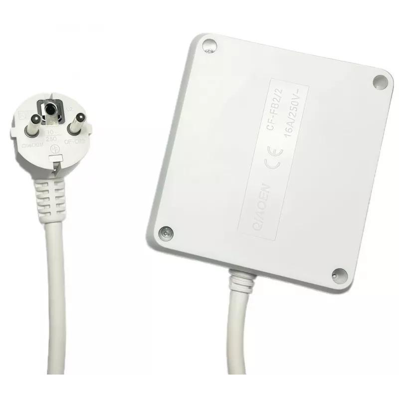 Przedłużacz Microconnect MC-PSSQUARE040150FRW 1,5 m 4 gniazda AC wewnętrzny biały