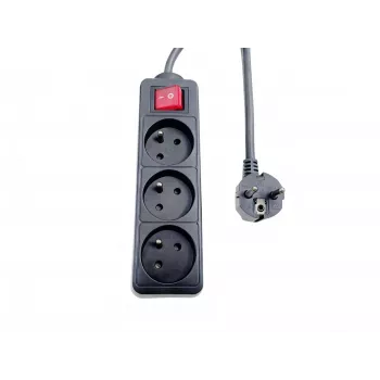 Microconnect MC-PSOO030150FRB przedłużacz zasilający 1,5 m 3 gniazda AC Wewnętrzny Czarny