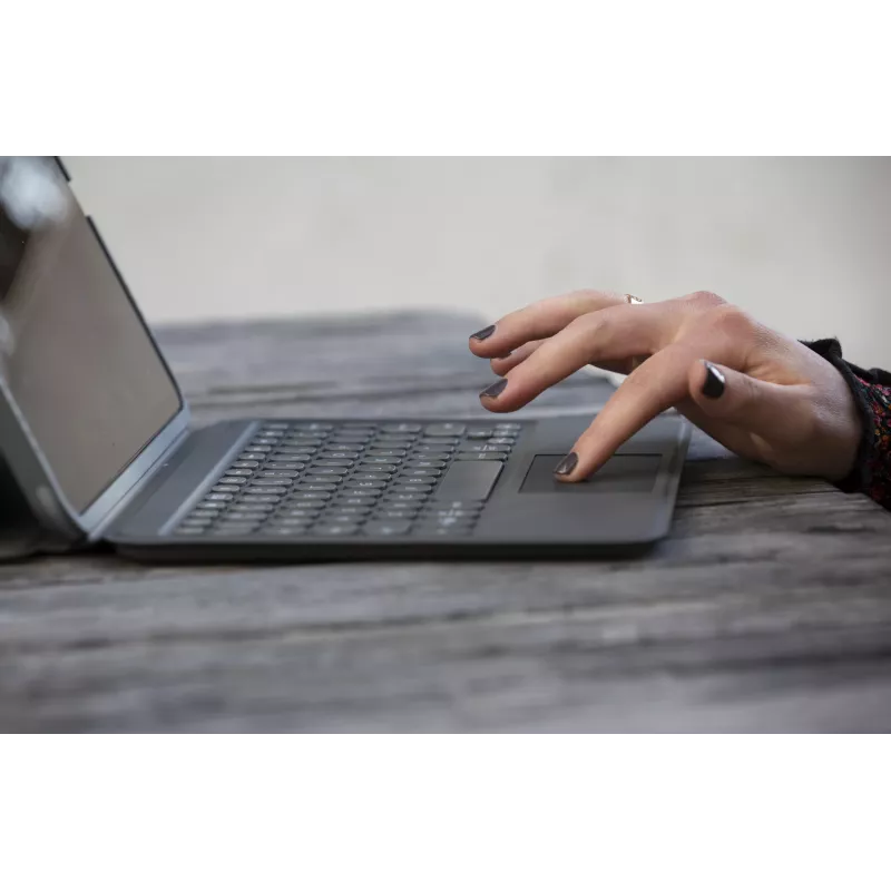 ZAGG klawiatura Pro Keys z Trackpadem-Apple-iPad 10.2-Czarny/Szary-Niemiecki
