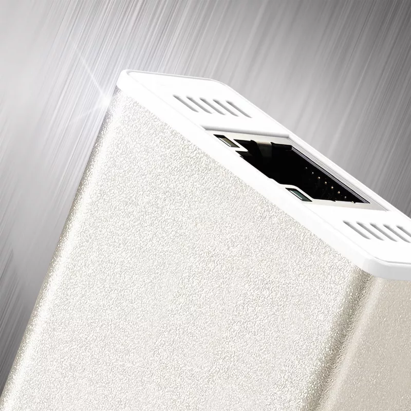 j5create JCH471 USB-C™ Gigabit Ethernet i Hub Multi Adapter, metaliczny szampański