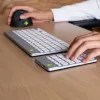 R-Go Tools Klawiatura numeryczna R-Go Numpad Break, ergonomiczna klawiatura numeryczna z oprogramowaniem przerw, Bluetooth, biała