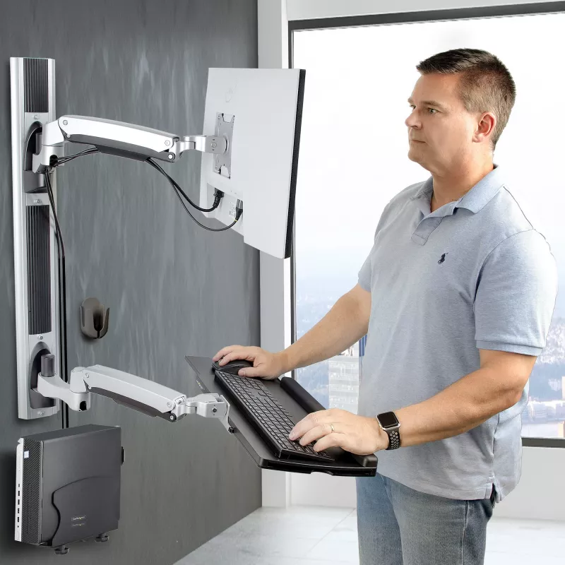 StarTech.com Wall Mount Workstation, Uchwyt VESA do monitorów 32 cale, w pełni przegubowy pojedynczy uchwyt na monitor i tacka na klawiaturę z uchwytem na komputer stacjonarny/PC, biurko stojące