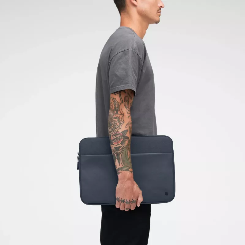 Incase A.R.C. Sleeve for With ReSpun 100% Recycled Polyester for 16-inch Laptop (M1-M4, 2021-2024)
