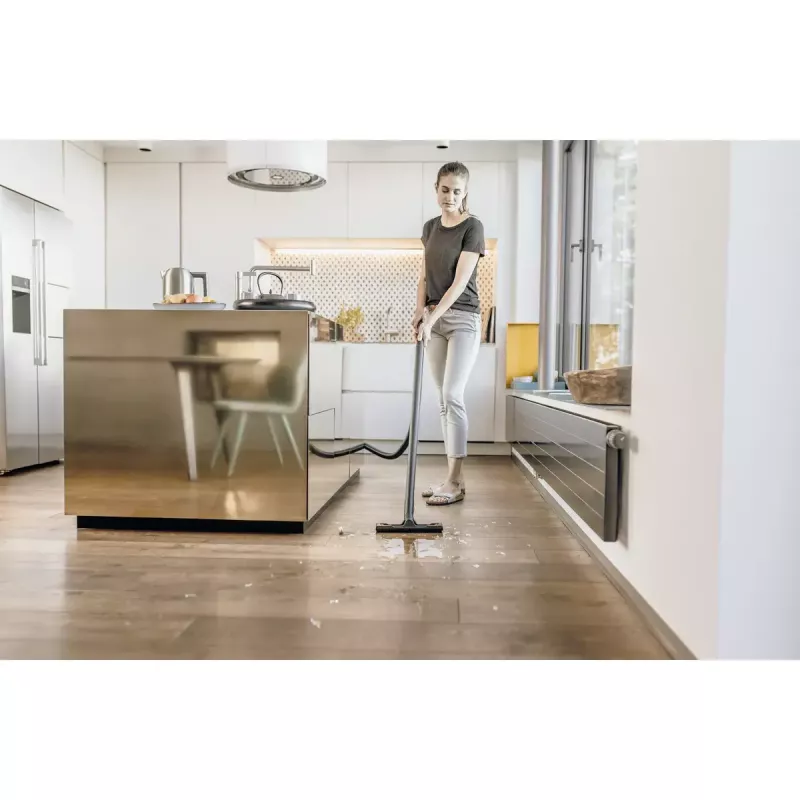 Odkurzacz beczkowy Karcher KWD 3 V-17/4/20/F — 17 l, 1000 W, na sucho i mokro, wąż 2 m