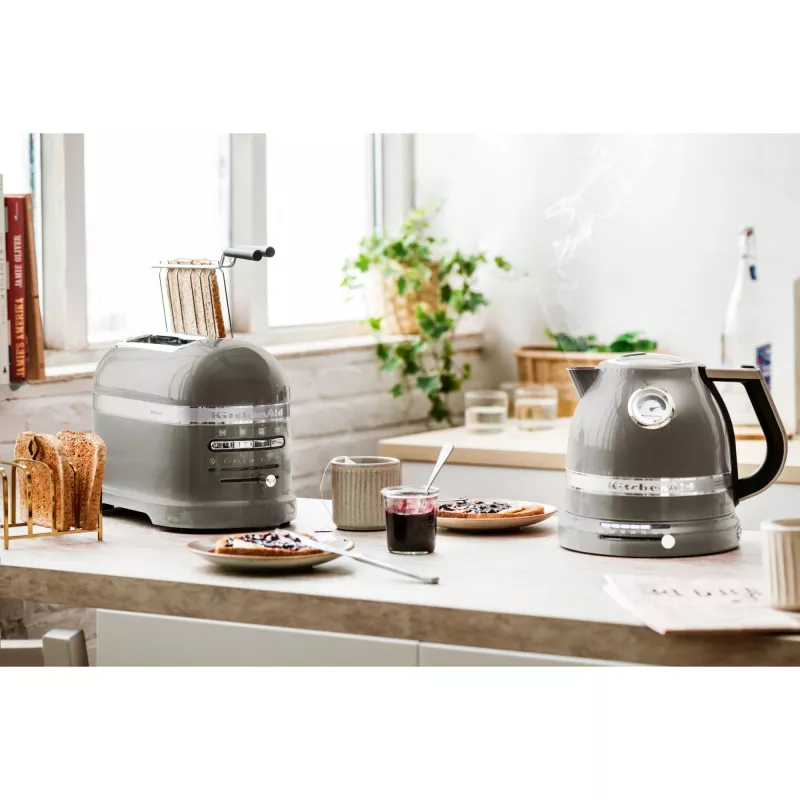 Czajnik elektryczny KITCHENAID 5KEK1522EMS — 1,5 L, 2400 W, stal nierdzewna, 7 ustawień temperatury