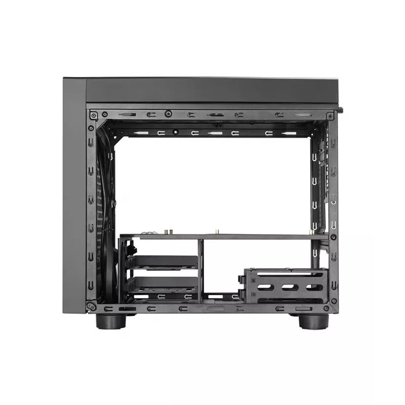 Obudowa komputerowa CHIEFTEC CI-03B-OP Cube Czarna — format Cube, obsługuje Micro ATX/Mini-ITX, 2x3,5 cala + 2x2,5 cala, 1x200 mm wentylator przedni