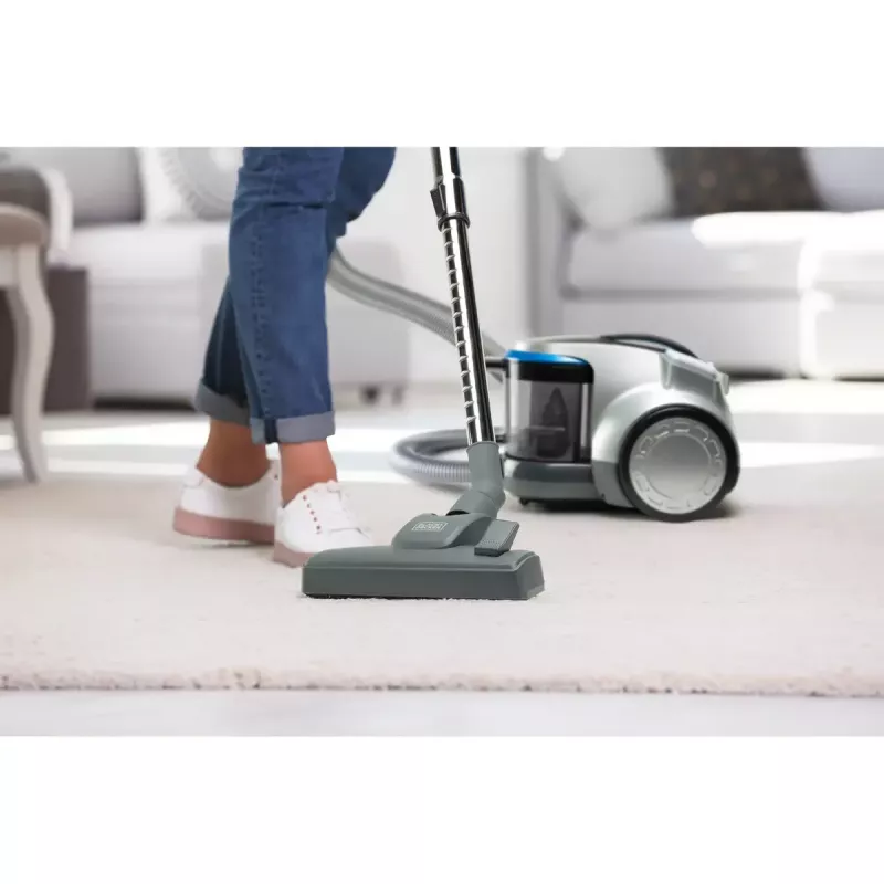 Odkurzacz cylindryczny Black & Decker BXVML700E — 700 W, pojemność na kurz 2 L, filtracja cykloniczna, filtr EPA, gumowe koła