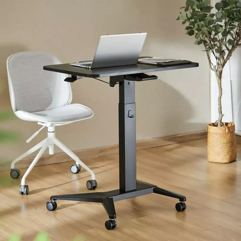 Mobilne biurko pod laptopa MACLEAN MC-453B z pneumatyczną regulacją wysokości, maks. wysokość 109 cm, udźwig 8 kg