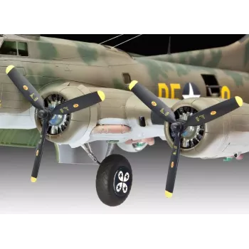 Model samolotu stałopłatowego Revell B-17F Memphis Belle