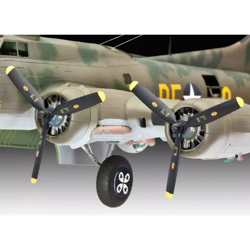 Model samolotu stałopłatowego Revell B-17F Memphis Belle