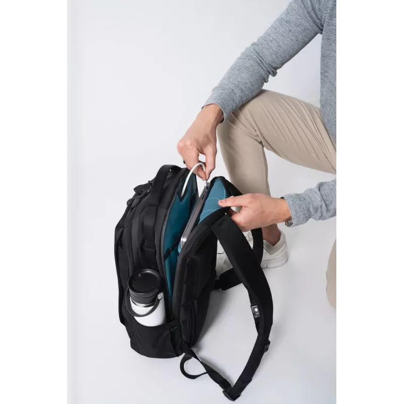 Plecak HYPER HyperPack HP21PBKGL na laptopy do 40,6 cm (16 cali) — czarny, PET/poliester