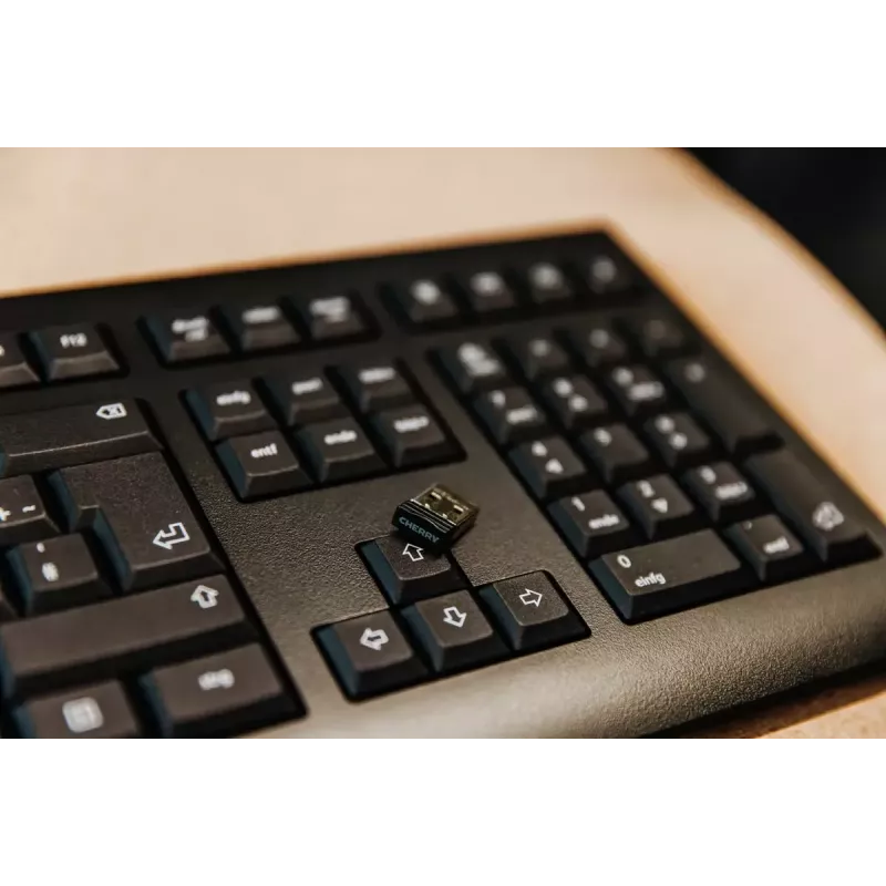 CHERRY KW 3000 klawiatura Uniwersalna RF Bezprzewodowa QWERTY US International Czarna
