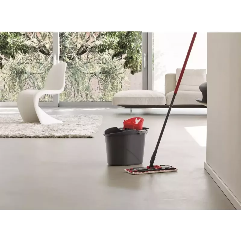 Mop Vileda SuperMocio Revolution z pojedynczym zbiornikiem Czarny Czerwony Biały
