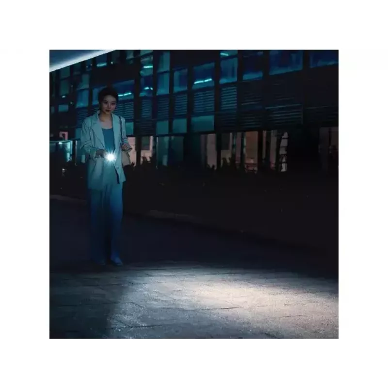 Latarka ręczna Fenix E05R Czarna Latarka ręczna LED Duraluminium IP68 30h