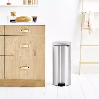 Kosz pedałowy Brabantia newIcon Okrągły Szczotkowana stal Średnica 30 cm