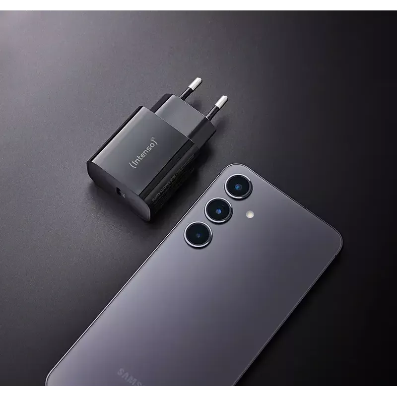 Zasilacz Intenso W20C 20W USB-C Czarny