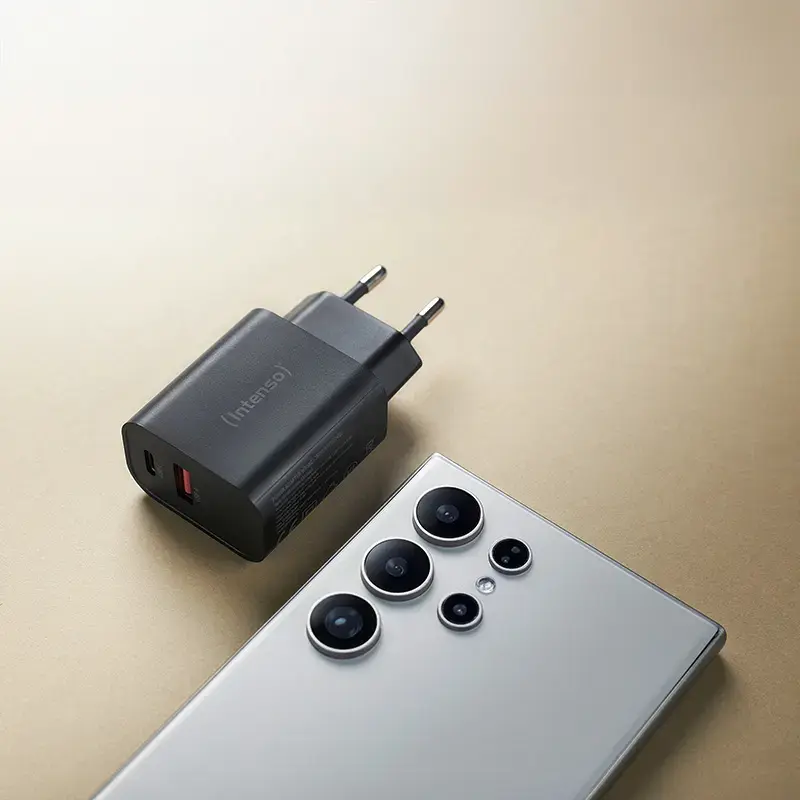 Zasilacz sieciowy Intenso W30AC 30W USB-A USB-C Czarny