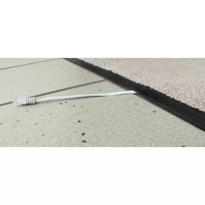InLine Płaski Ultracienki Kabel krosowy U/UTP Kat.6 Gigabit ready biały 2m