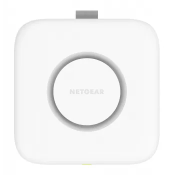 Punkt dostępu bezprzewodowego Netgear WBE718 — Trójzakresowy 2,4/5/6 GHz, 9400 Mbps, PoE, 1x 2,5GbE, biały