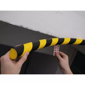 Wytrzymały profil plastikowy zaokrąglony czarno-żółty 1000 mm S32R Durable