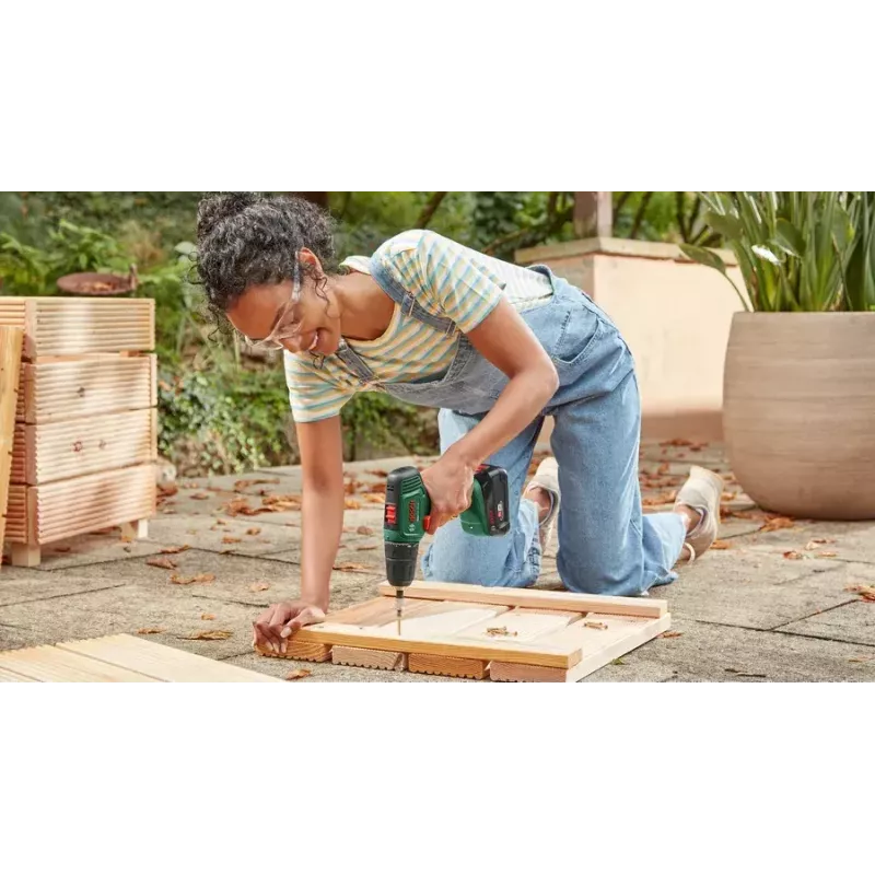 Bosch EasyDrill 18V-40 1630 RPM Keyless 1.3 kg Czarny, Zielony