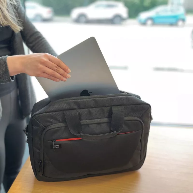 ACT Suburb, torba na ramię na laptopa do 15,6 cala, wykonana z przetworzonych butelek plastikowych