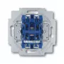Elektryczny wyłącznik 1P Busch-Jaeger 1413-0-0491 — 1-biegunowy, 250 V AC, 10 A, niebieski metalik, 71×71×25 mm