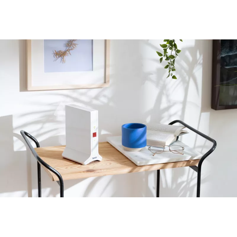 Repeater Wi‑Fi FRITZ Repeater 3000 AX Edition — dwupasmowy 2,4/5 GHz, Wi‑Fi 6 (802.11ax), do 2400 Mbps, Gigabit Ethernet