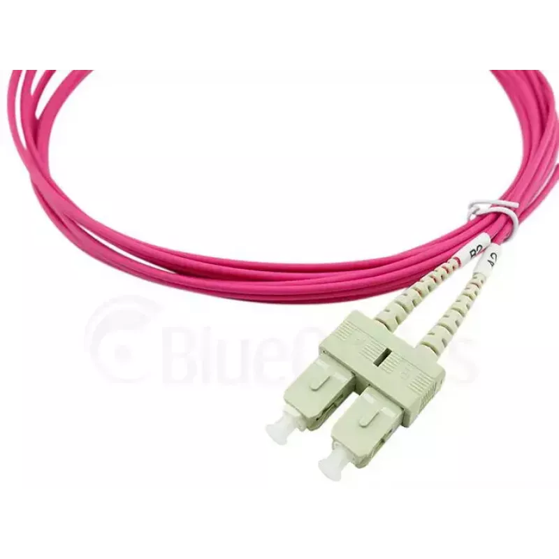 Światłowodowy kabel BlueOptics SFP3232FU0.5MK 0,5 m SC OM4