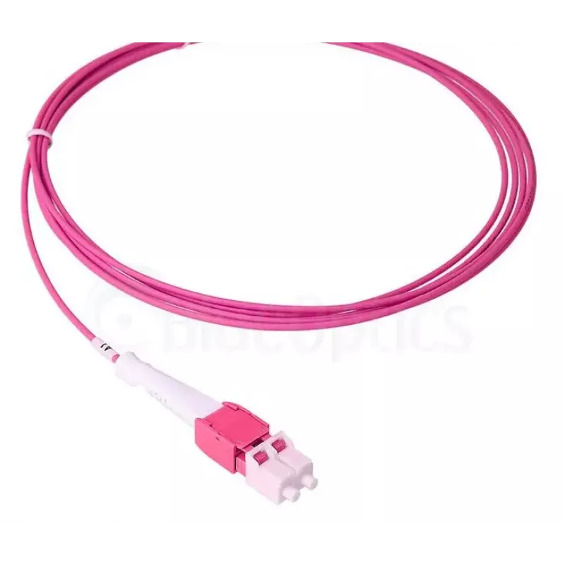 Kabel światłowodowy BlueOptics SFP8181FU0.5MK 0,5 m LC OM4