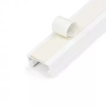 StarTech.com Solid kabel Management Raceway with Adhesive Tape & Cover, 3/4 inch(19mm)W x 3/8 inch(11mm)H - 3ft(1m) length, PVC sieciowy/Power Cord Hider/Wall Wire Duct, Max 6 Cables, UL Listed