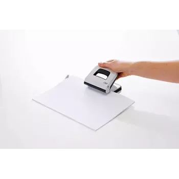 Dziurkacz Novus E 225 Czarny