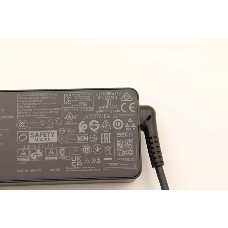 Lenovo 5A10W86250 zasilacz/falownik do użytku wewnętrznego 65 W Czarny