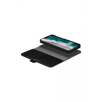 Etui z klapką dbramante1928 Stockholm do iPhone 14 Plus (6.7 inch, czarne) z 3 kieszeniami na karty