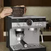 Ekspres do kawy KRUPS XP801T półautomatyczny z wbudowanym młynkiem, zbiornik na wodę 3 L, możliwość parzenia 2 filiżanek, czarny/stal nierdzewna